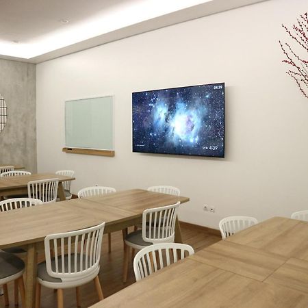 Treehouse Suites - Boutique Serviced Apartment Jakarta Exteriör bild